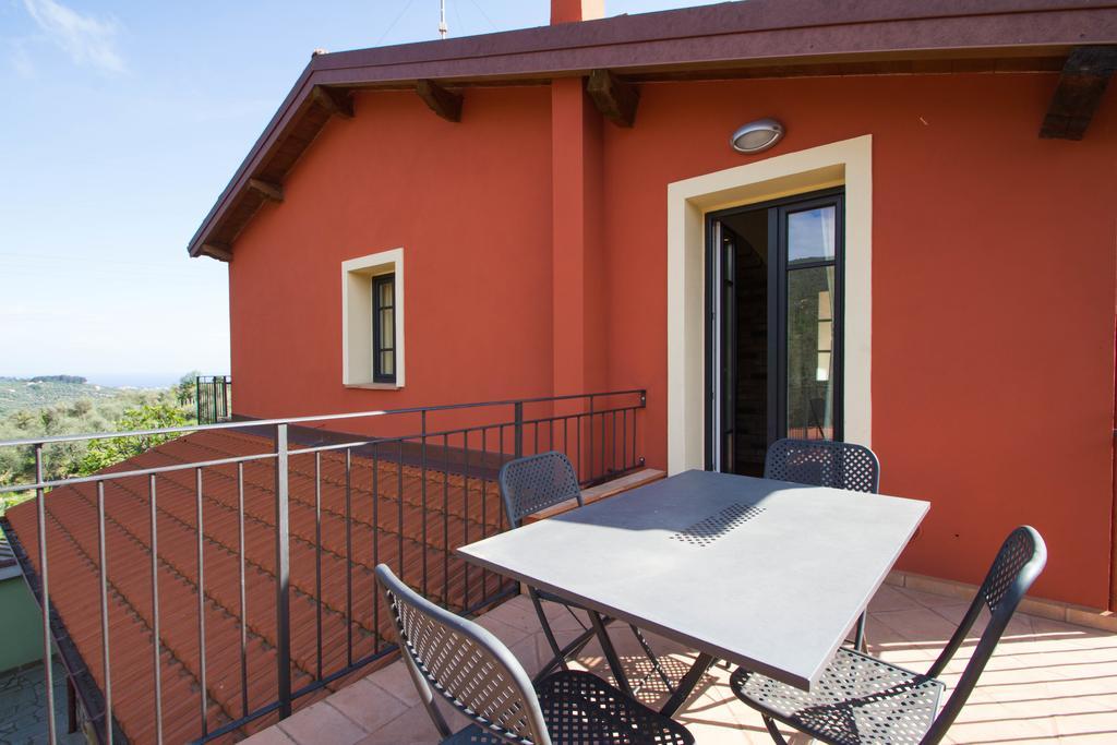 Diano Borello Agriturismo Ada Musso Ss חדר תמונה