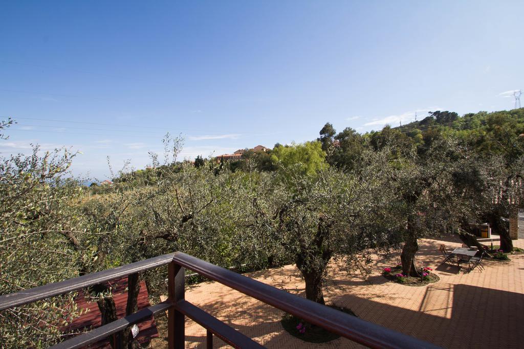 Diano Borello Agriturismo Ada Musso Ss חדר תמונה